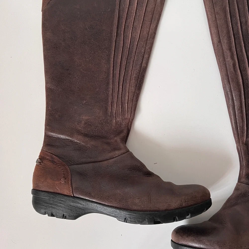Merrell‎ Vera Peak Knee High Boots Size 9 Brown Leather Tall Zip Gorpcore Chunky